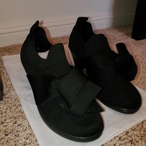 Chesca Serenity Pump